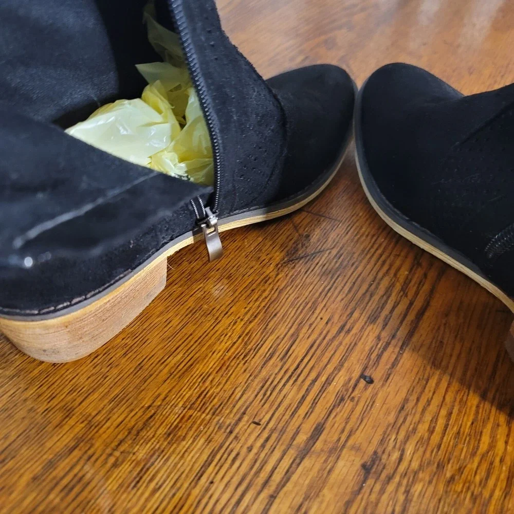 MiiM Sz 7 Western Faux Suede Fringed Ankle Boot Block Heel BLACK Boho